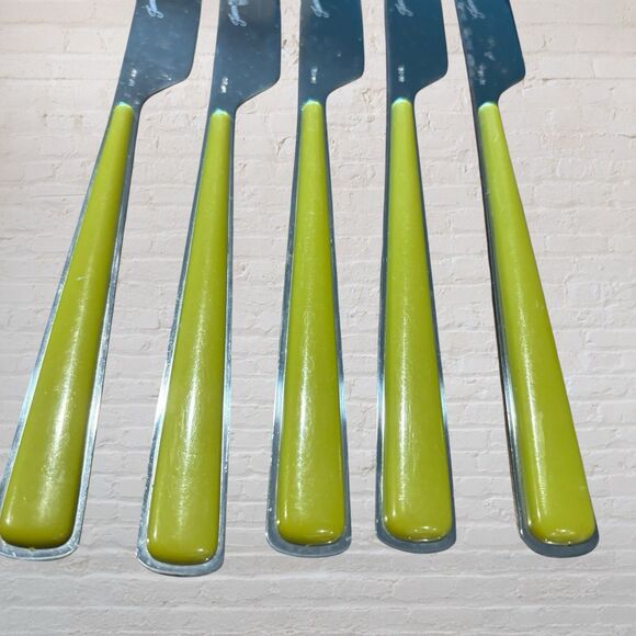 Vintage Fiesta Japan W-16 Stainless Steel Knives Set of 5 Green Handles MCM - Picture 2 of 6